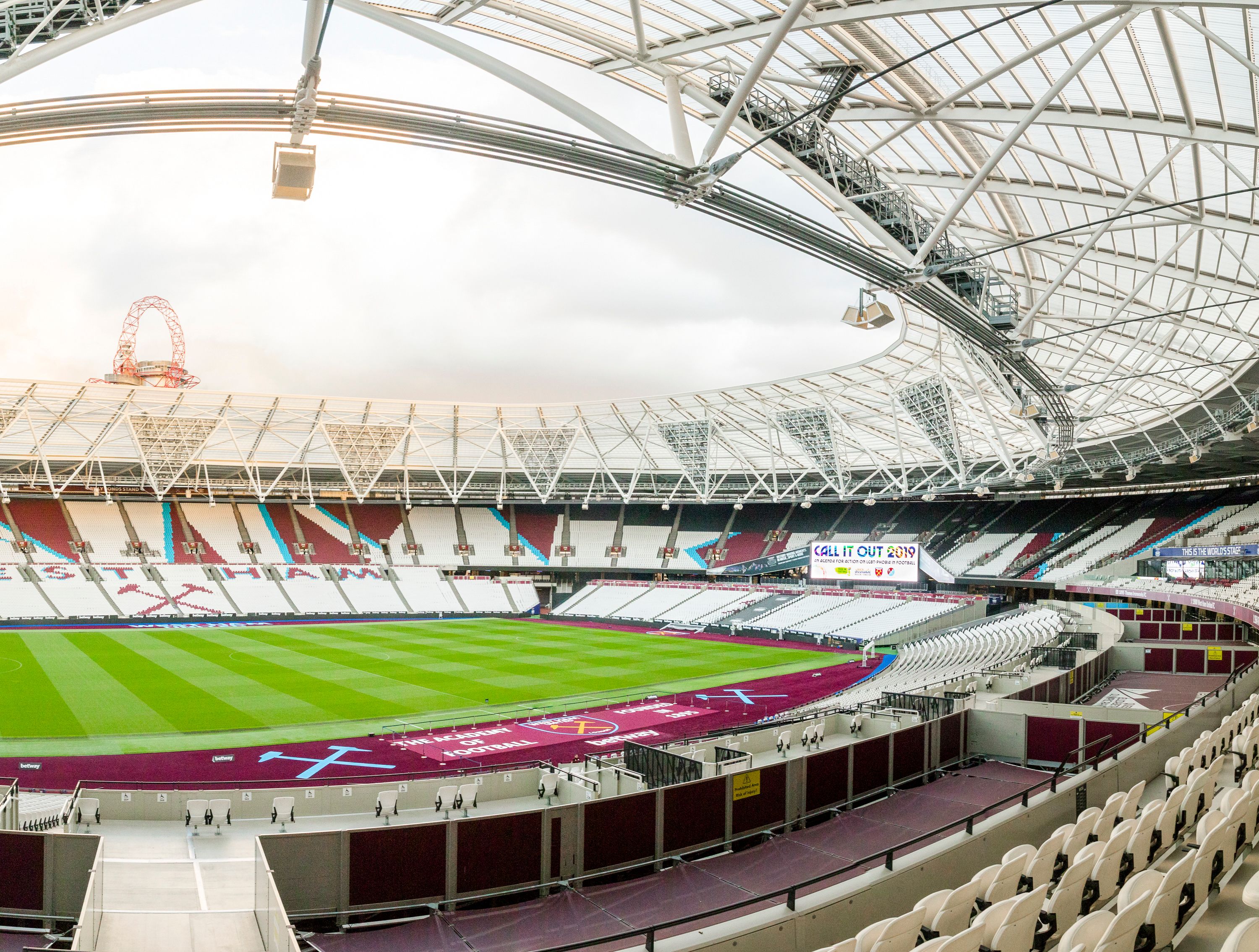 Play on West Ham’s Pitch at London Stadium this summer!